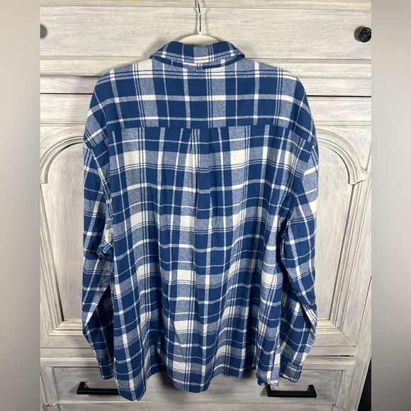 Line Of Trade Blue & White Plaid Summit Flannel Button Down Cotton - Picture 6 of 7